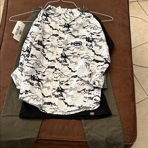 echo units 3 pc set White and Black Camouflage Shirt, T Shirt, pants New
